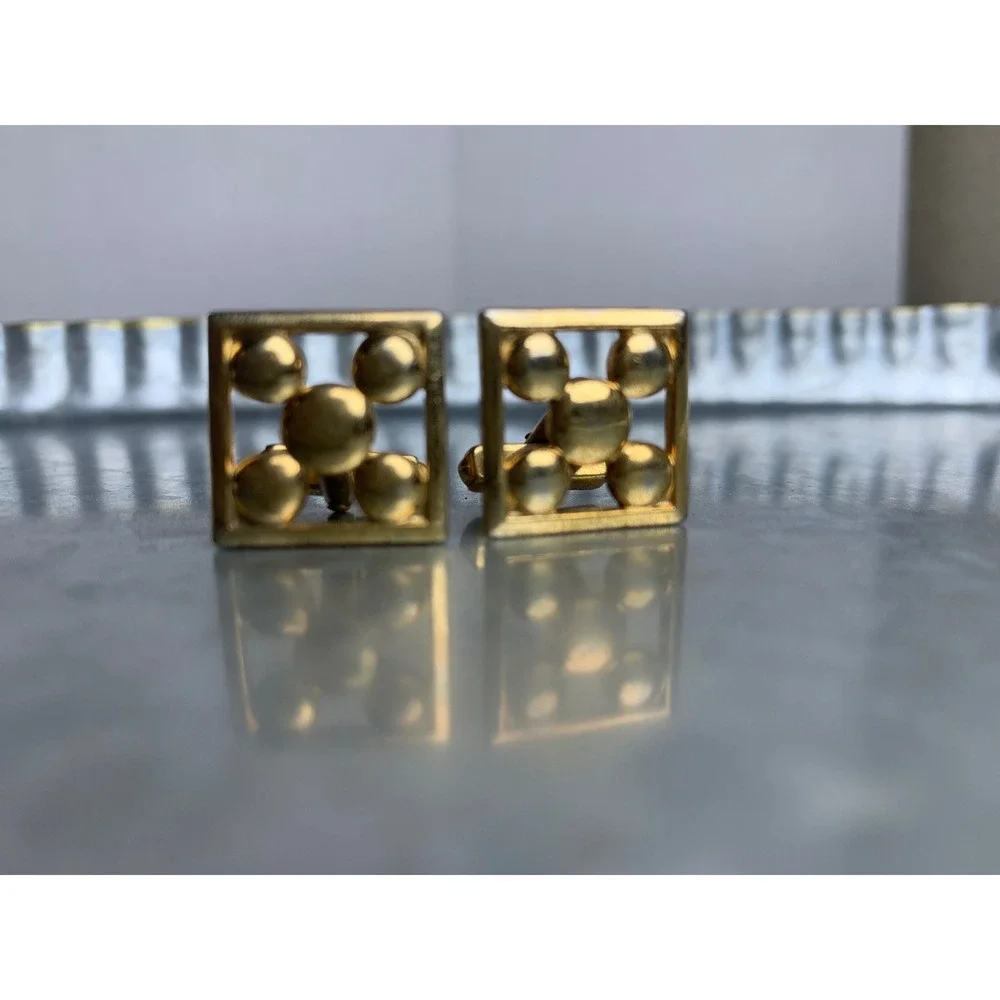 Vintage Anson Gold Tone Square Geometric Ball Cluster Toggle Back Cufflink